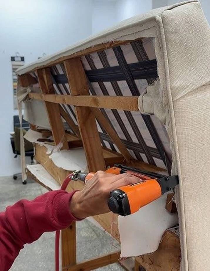 Modern Couch Reupholstery Services in M. Zayed City